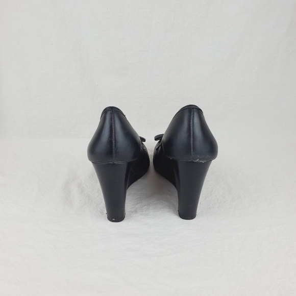 Vince Camuto Morela black leather wedge shoes Size 7B - Picture 7 of 13